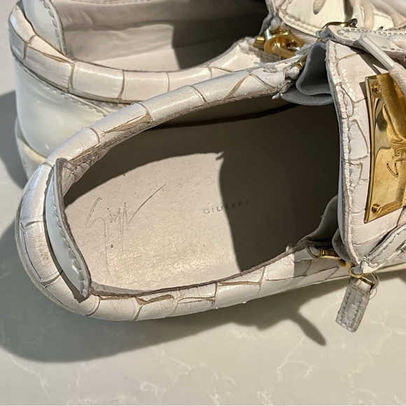 Giuseppe Zanotti Zip-Detailed Lace Up Sneakers - Picture 8 of 11